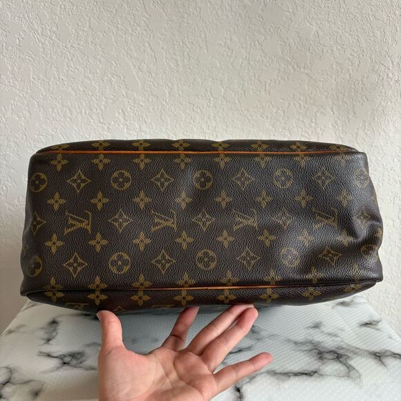 LOUIS VUITTON Monogram Deauville Handbag - Picture 10 of 15